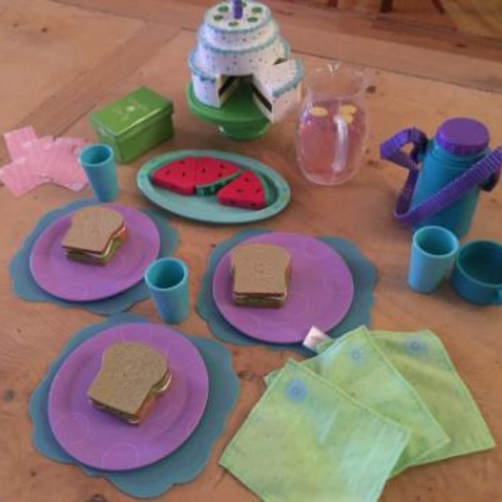 American Girl Doll Chrissa's Party Treats - Picture 2 of 2